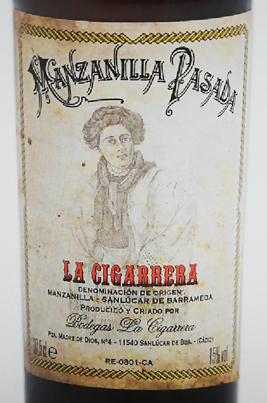 Manzanilla Pasada Caja 6 botellas. Botella de 37 cl.